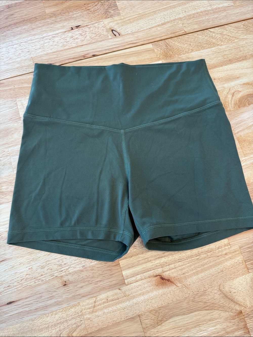 Zella High-Waist Women's Active Shorts in Dark Green- Sz m